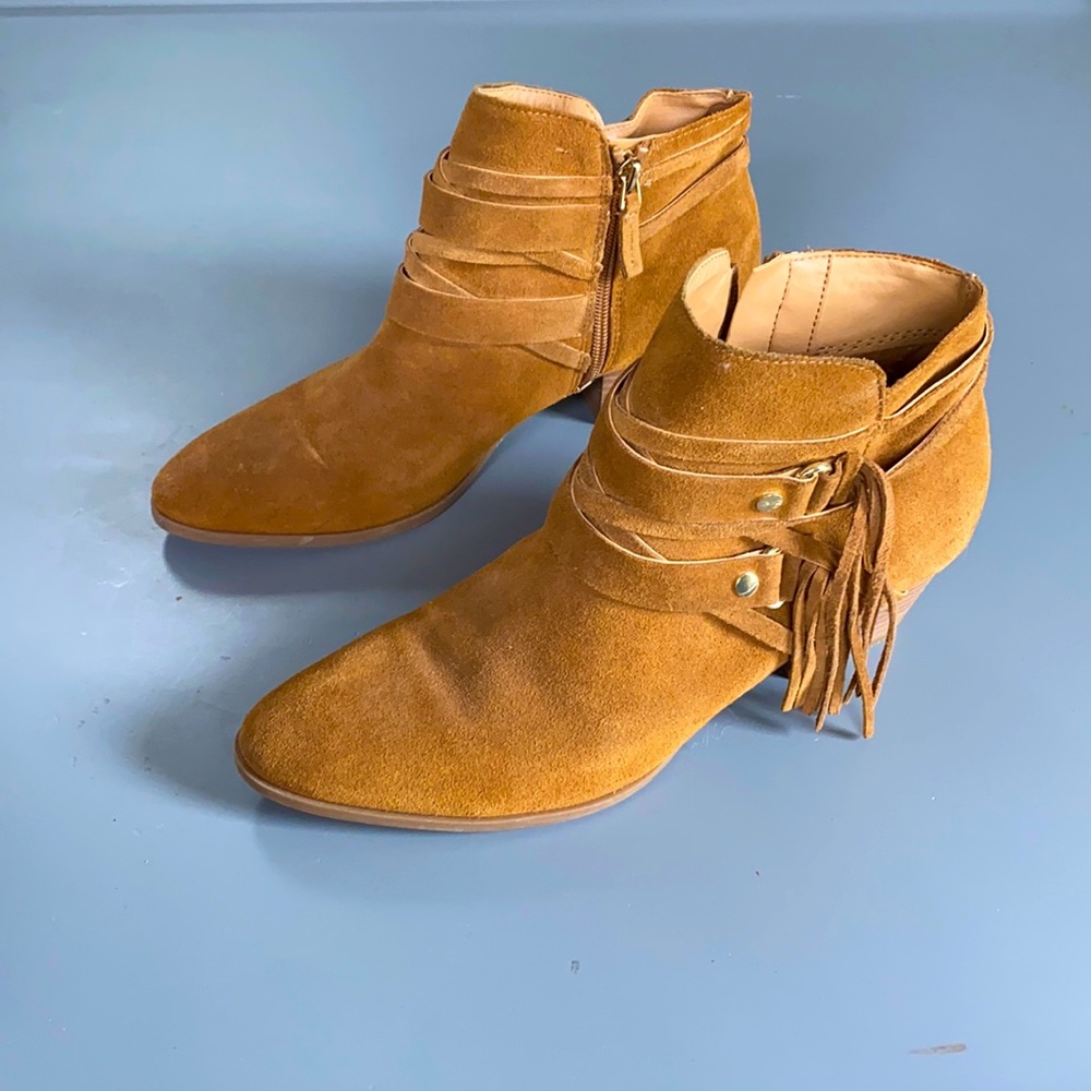 Women’s boot Franco sarto size 9